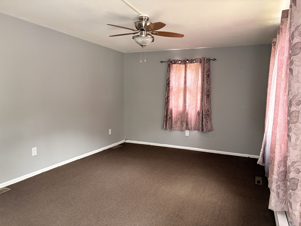 49 Riverton Road, Unit 49 Springfield, MA 01109 - Photo 14 of 25