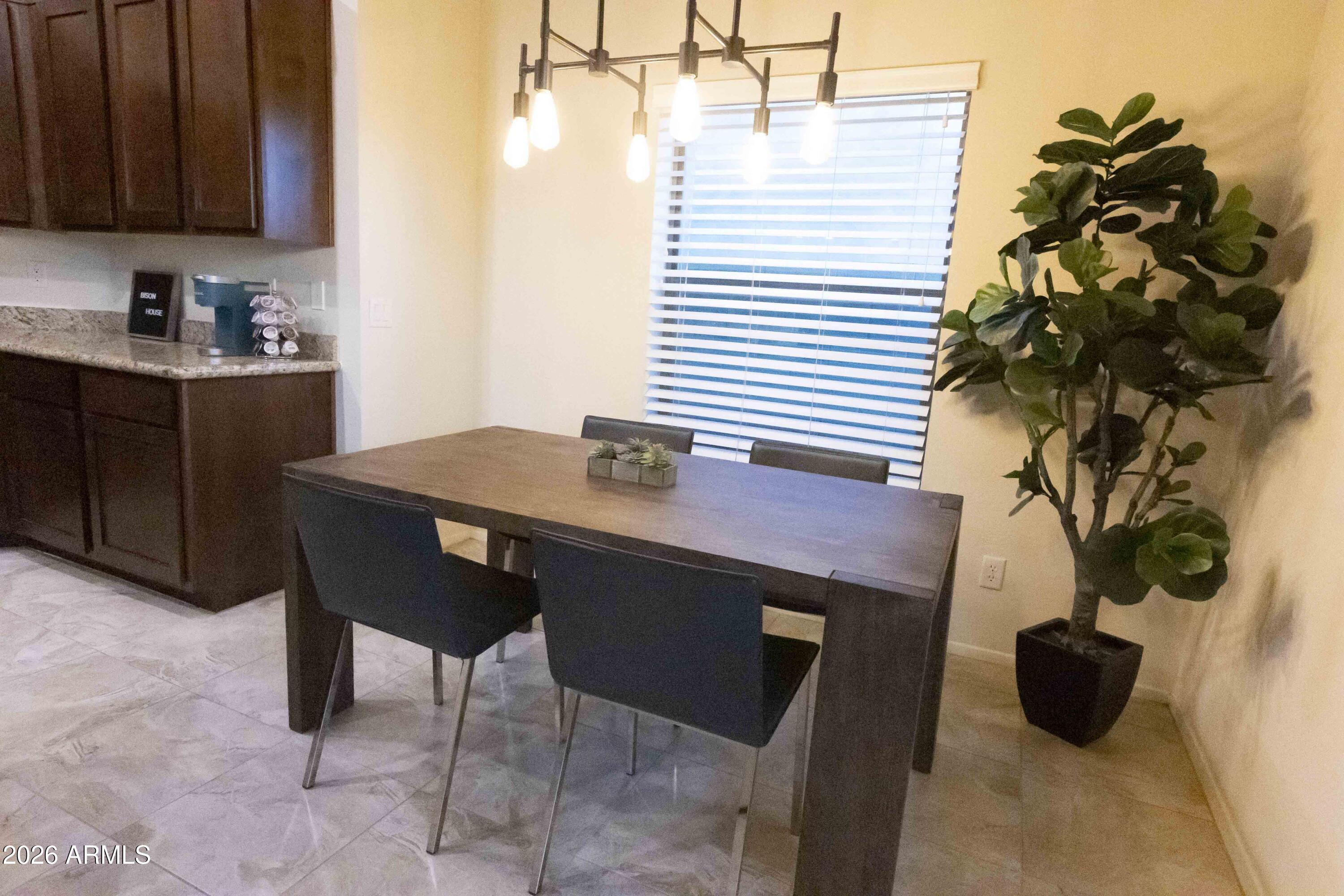 3113 East Danbury Road, Unit 22 Phoenix, AZ 85032 - Photo 5 of 15 Danbury Dining