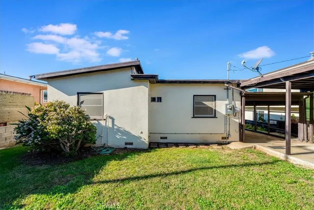$750,000 | 2270 Ironwood Avenue, Morro Bay, CA 93442