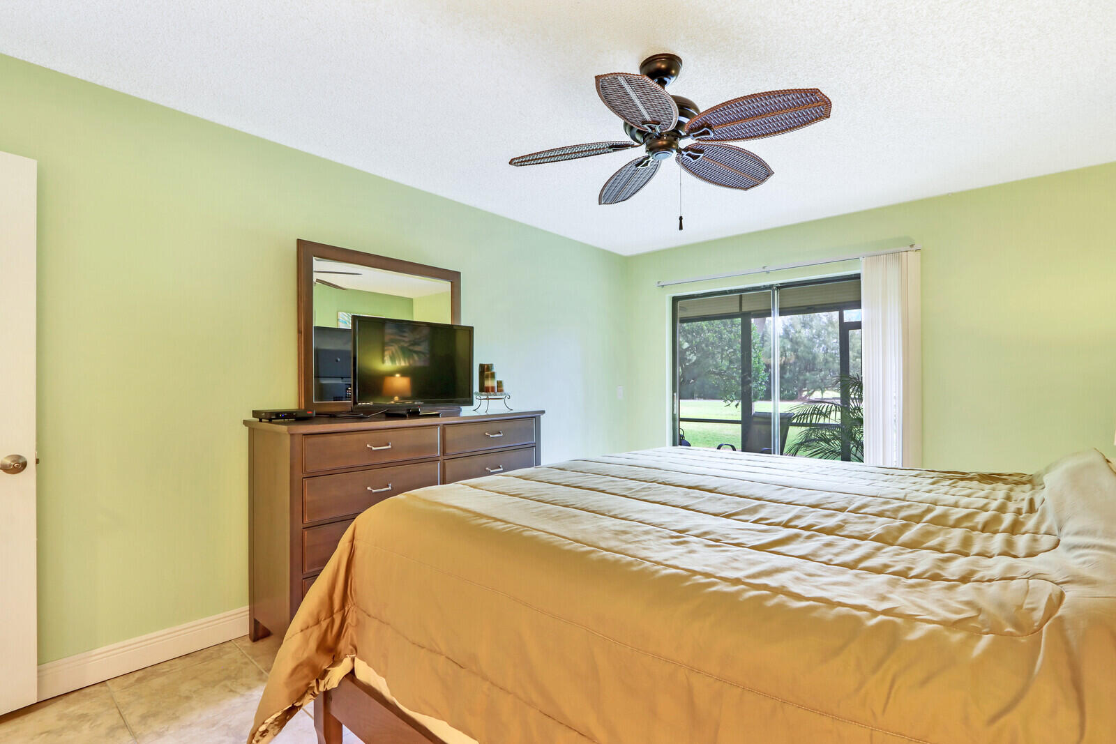 1121 Keystone Drive, Unit B Jupiter, FL 33458 - Photo 19 of 45 20_Image_20_mls
