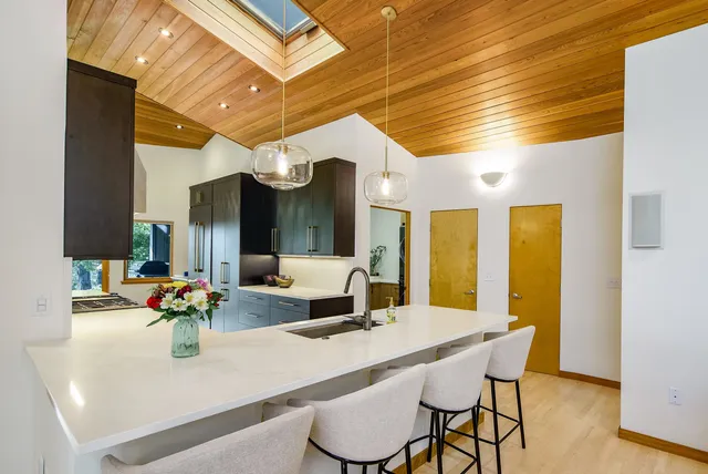 $1,399,000 | 6414 South Helena Street, Spokane, WA 99223