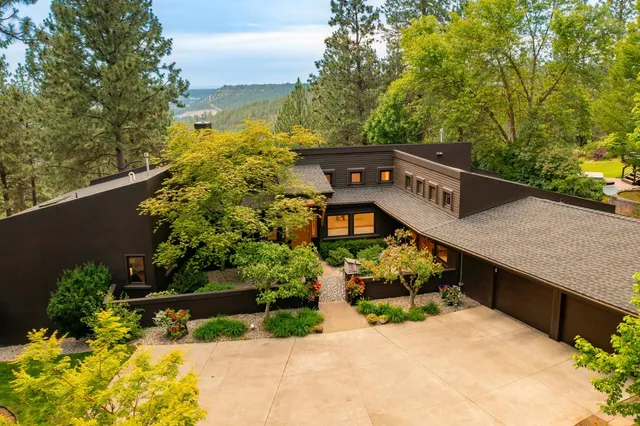 $1,399,000 | 6414 South Helena Street, Spokane, WA 99223
