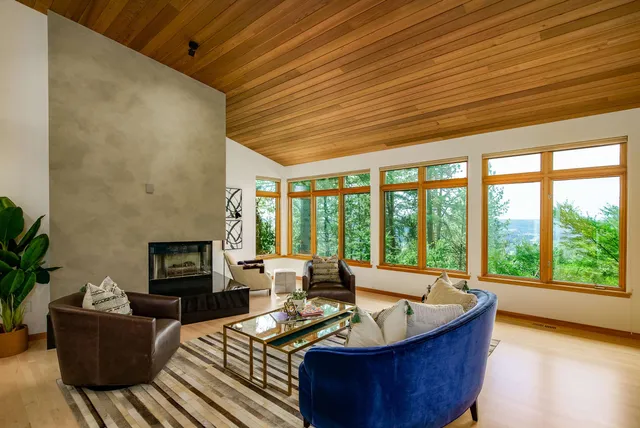 $1,399,000 | 6414 South Helena Street, Spokane, WA 99223