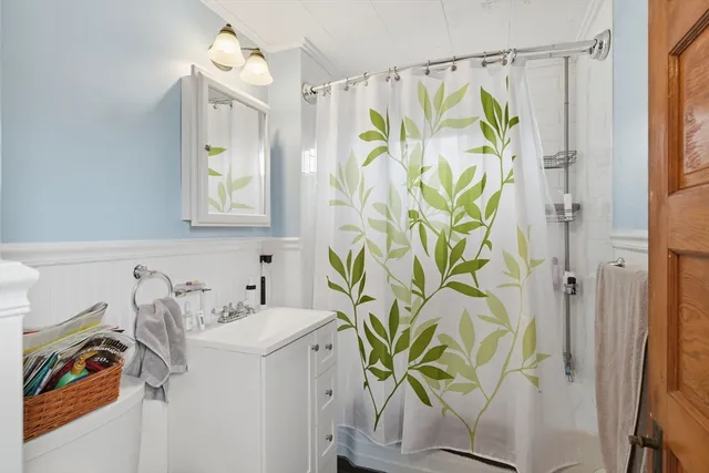 $499,000 | 52-54 Everett Street, Easthampton, MA 01027