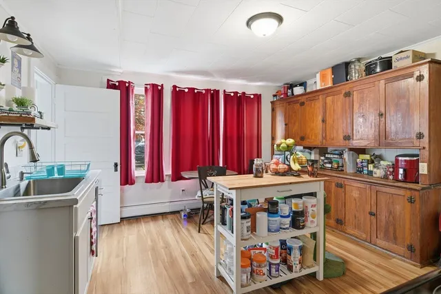 $499,000 | 52-54 Everett Street, Easthampton, MA 01027