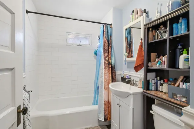 $499,000 | 52-54 Everett Street, Easthampton, MA 01027