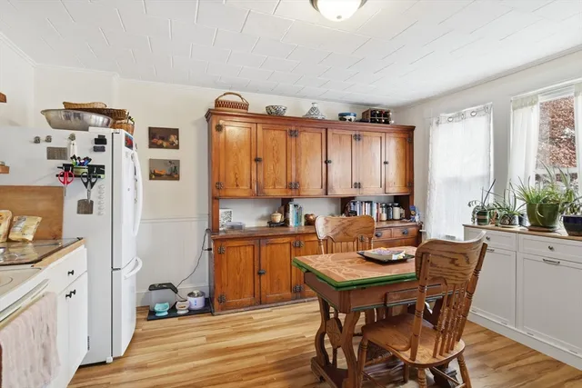 $499,000 | 52-54 Everett Street, Easthampton, MA 01027