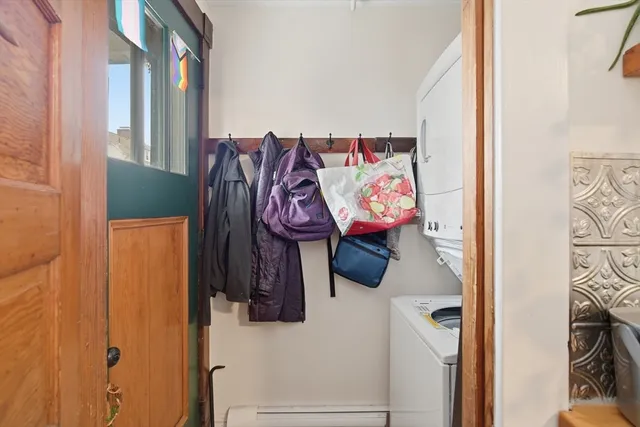 $499,000 | 52-54 Everett Street, Easthampton, MA 01027