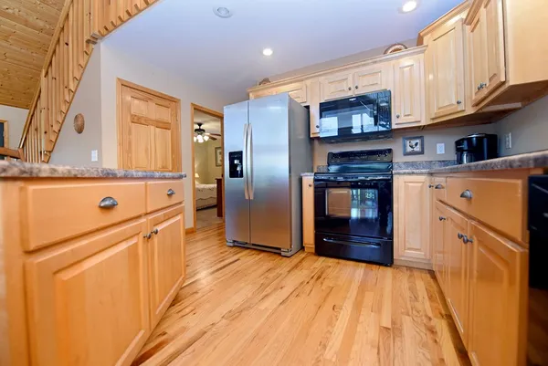 $424,900 | 160 Serenity Pointe Drive, Murphy, NC 28906