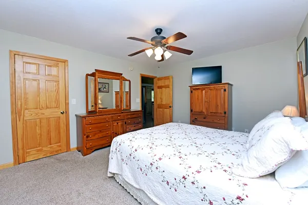 $424,900 | 160 Serenity Pointe Drive, Murphy, NC 28906