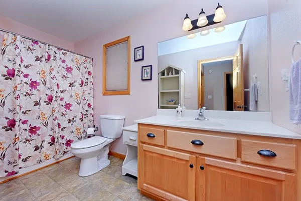 $424,900 | 160 Serenity Pointe Drive, Murphy, NC 28906