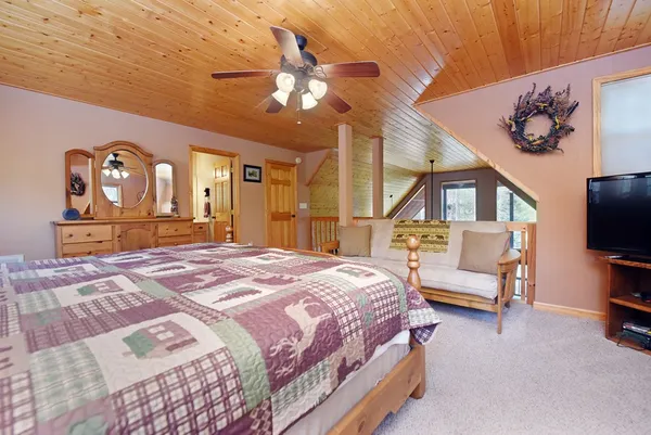 $424,900 | 160 Serenity Pointe Drive, Murphy, NC 28906