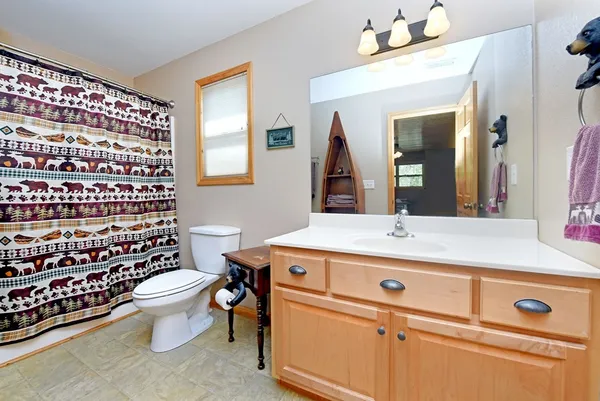 $424,900 | 160 Serenity Pointe Drive, Murphy, NC 28906