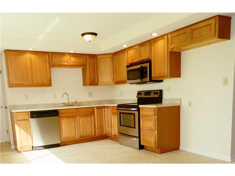 5144 Mann Road Indianapolis, IN 46221 - Photo 4 of 24 Gallery Image 4