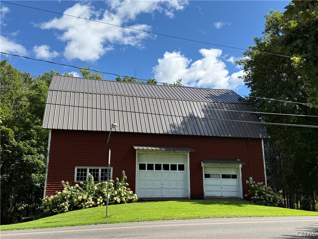8484 Gaskin Road Clay, NY 13027 - Photo 5 of 50 Gallery Image 5