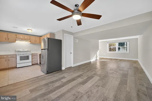 $2,600 | 1532 Potomac Heights Drive, Unit 204, Fort Washington, MD 20744