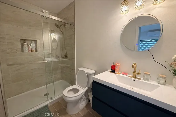 $5,500 | 559 East Juanita Avenue, Glendora, CA 91740