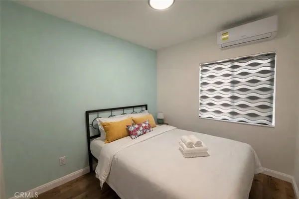 $5,500 | 559 East Juanita Avenue, Glendora, CA 91740