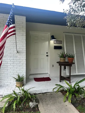 $599,000 | 18225 Southwest 94th Avenue, Palmetto Bay, FL 33157