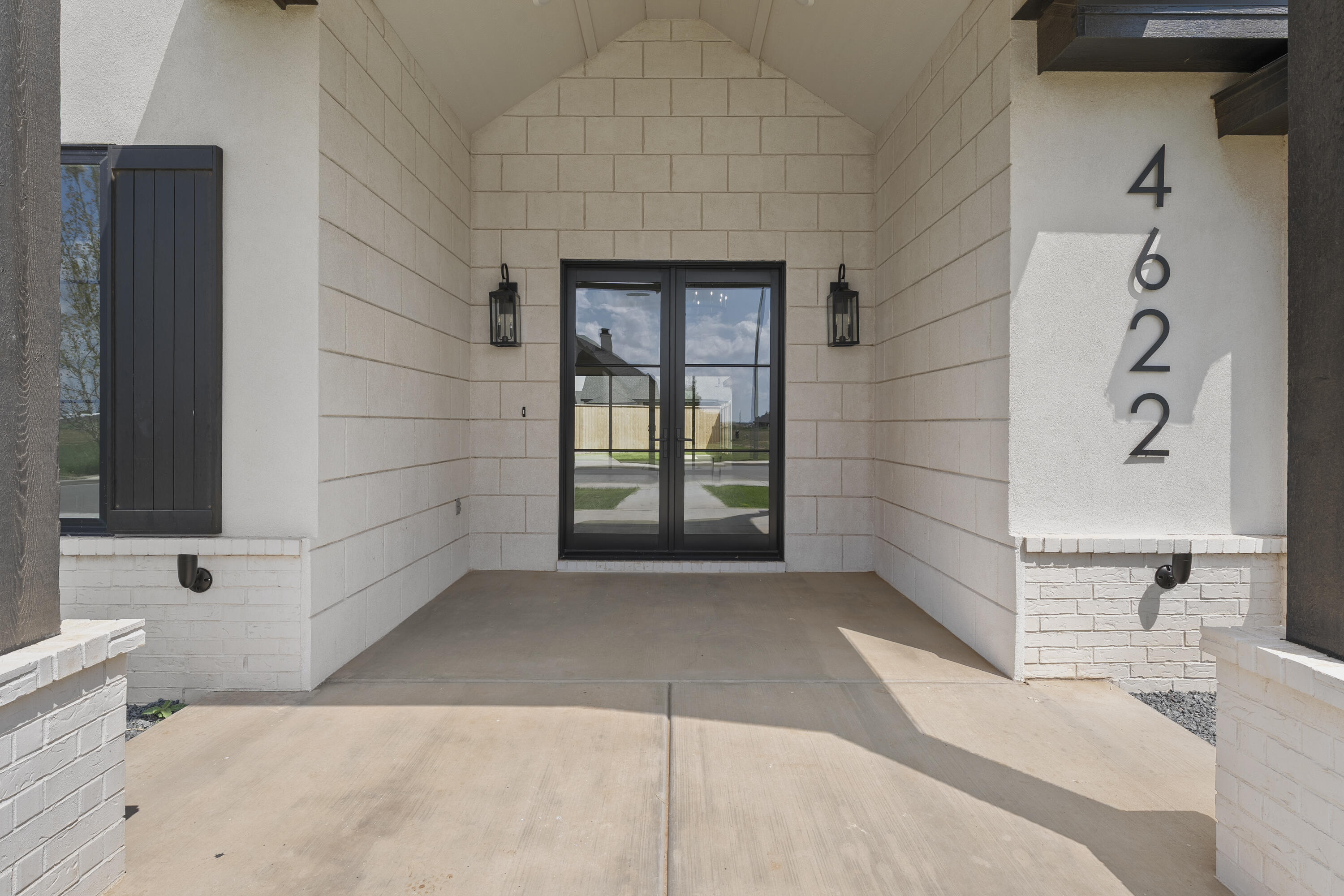 4622 140th Street Lubbock, TX 79424 - Photo 2 of 45 DSC04645