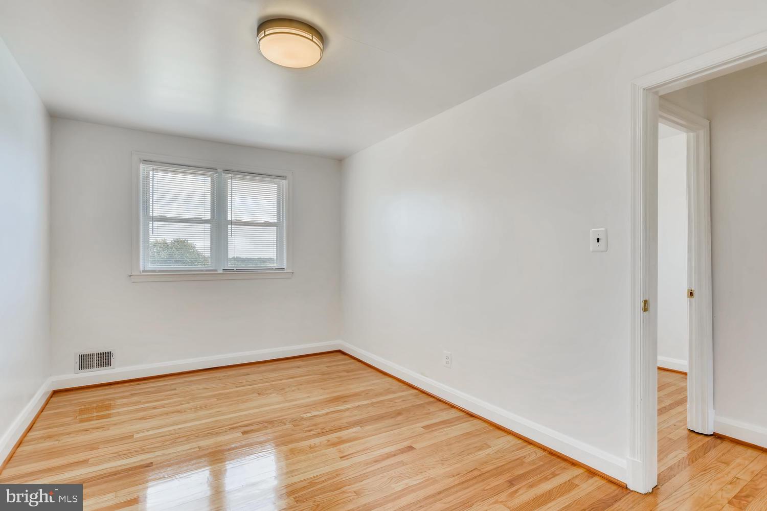1247 Halstead Road Baltimore, MD 21234 - Photo 16 of 28 Gallery Image 16