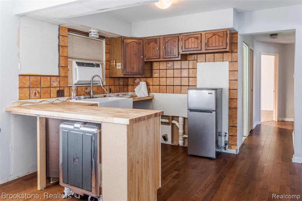 4909 West Schafer Road Pinckney, MI 48169 - Photo 14 of 40