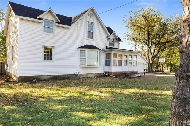 $247,500 | 912 South Margrave Street, Fort Scott, KS 66701