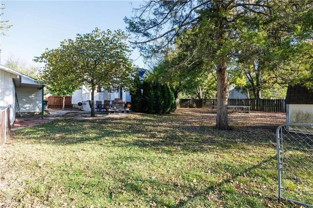 $247,500 | 912 South Margrave Street, Fort Scott, KS 66701