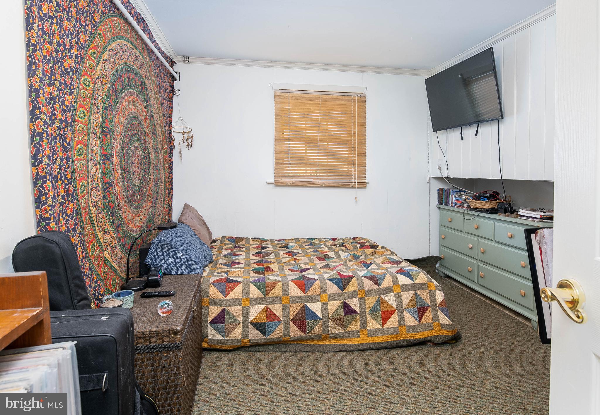 1305 Klinerd Road Pennsburg, PA 18073 - Photo 16 of 29 Downstairs bedroom