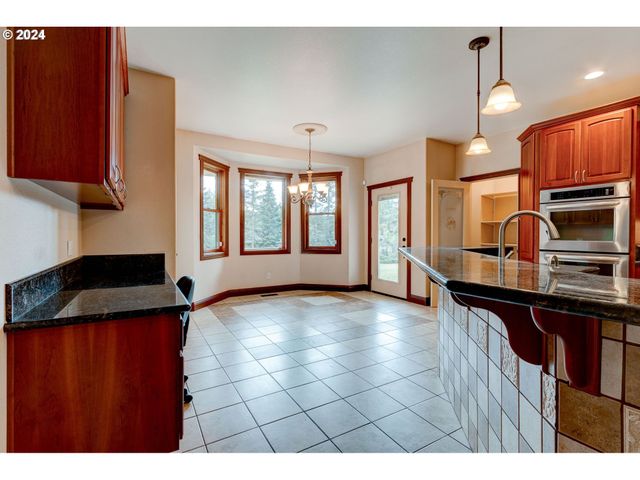 $890,000 | 2835 Old Lewis River Road, Woodland, WA 98674