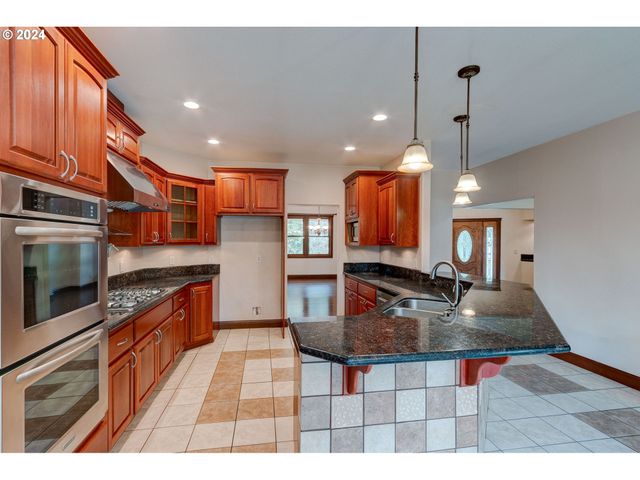 $890,000 | 2835 Old Lewis River Road, Woodland, WA 98674