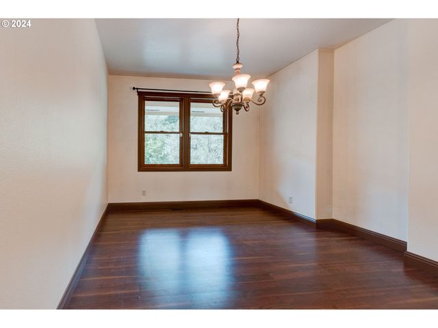 $890,000 | 2835 Old Lewis River Road, Woodland, WA 98674