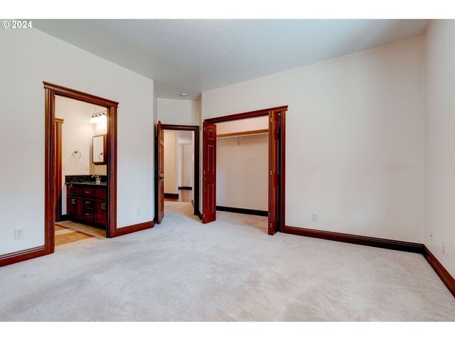 $890,000 | 2835 Old Lewis River Road, Woodland, WA 98674