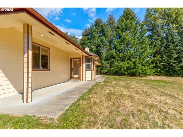 $890,000 | 2835 Old Lewis River Road, Woodland, WA 98674