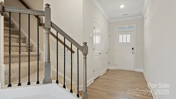 $284,990 | 346 Creekview Road, Hendersonville, NC 28792