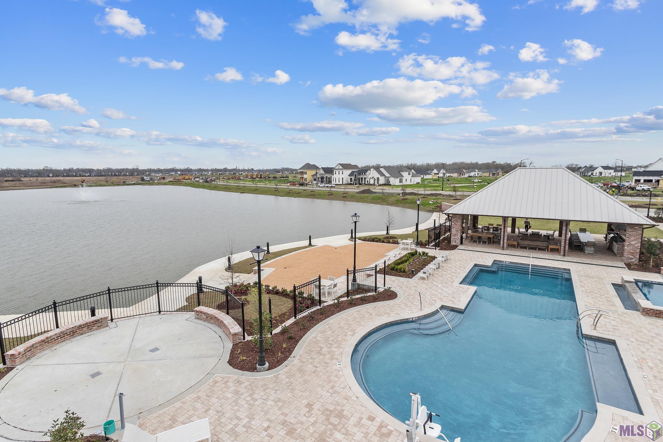 2625 Sugar Kettle Lane Baton Rouge, LA 70810 - Photo 3 of 4 Community swimming pool and splash pad are
