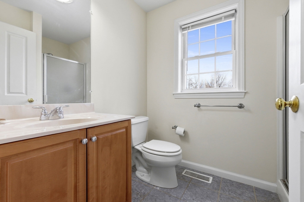 16 Windsor Road Shirley, MA 01464 - Photo 9 of 26