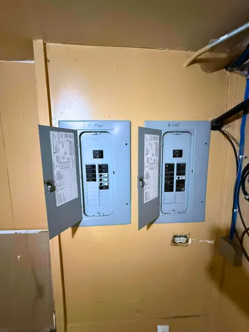 $110,000 | 2038 West 70th Place, Chicago, IL 60636