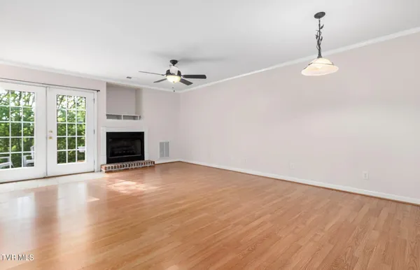 $170,000 | 716 King Springs Road, Unit 1, Johnson City, TN 37601