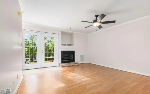 $170,000 | 716 King Springs Road, Unit 1, Johnson City, TN 37601