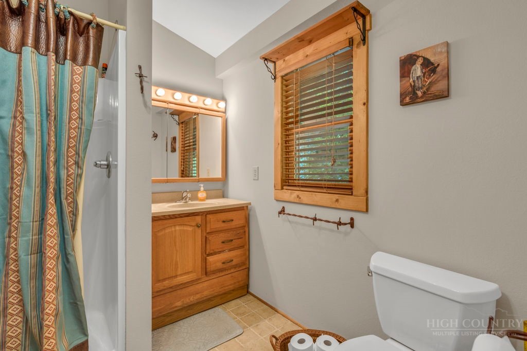 711 Meadow Road Ferguson, NC 28624 - Photo 18 of 34
