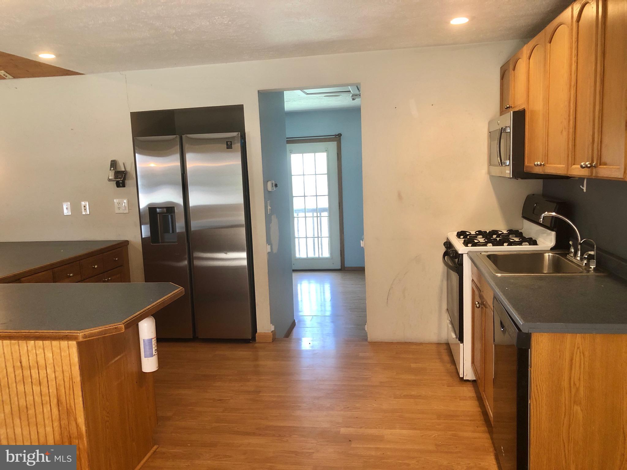 69 Wishing Rock Road Pasadena, MD 21122 - Photo 2 of 15