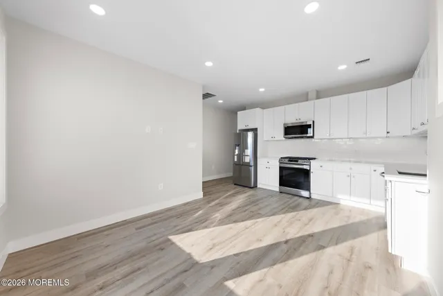 $2,400 | 233 Dupont Avenue, Unit 2, Seaside Heights, NJ 08751