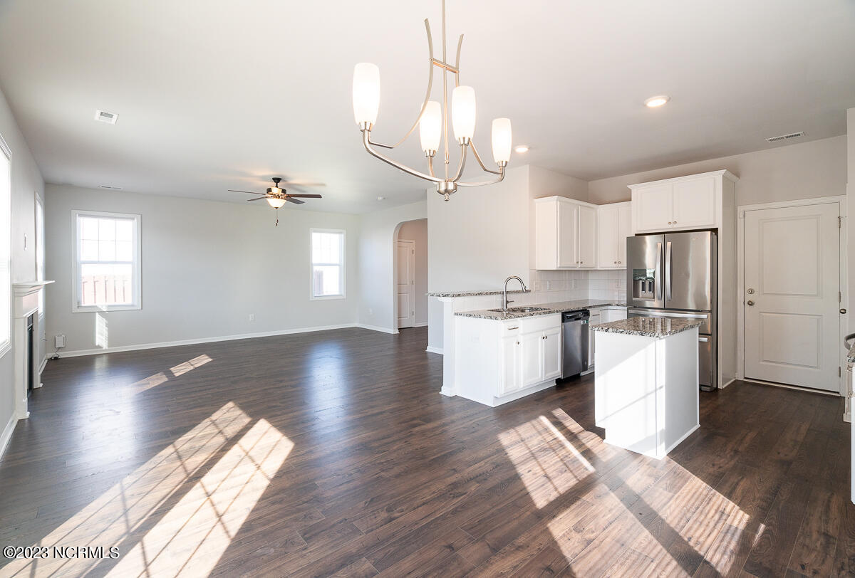 134 Sandy Springs Road Aberdeen, NC 28315 - Photo 7 of 25 134 Sandy Springs Rd-05