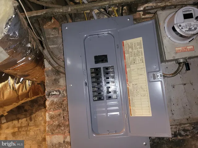 $104,500 | 425 East Preston Street, Baltimore, MD 21202