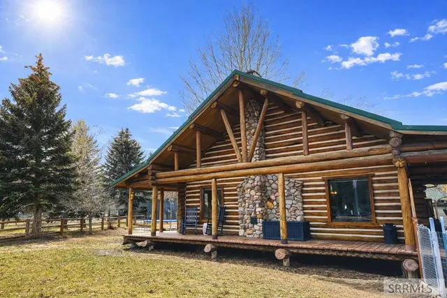 $614,999 | 140 Redwood Road, Salmon, ID 83467