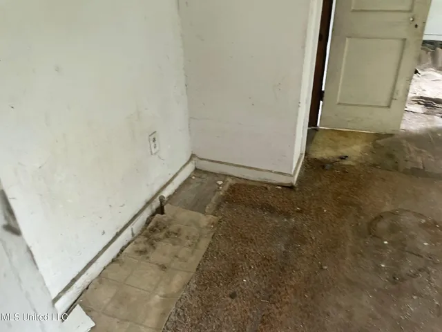 $4,000 | 1717 9th Avenue, Meridian, MS 39301