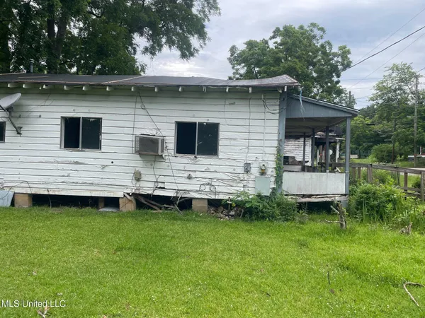 $4,000 | 1717 9th Avenue, Meridian, MS 39301