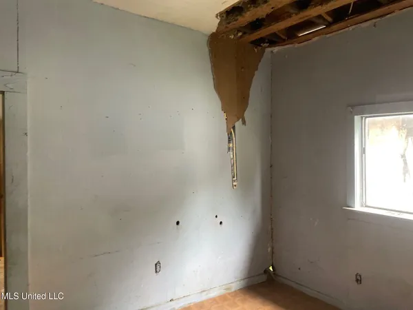 $4,000 | 1717 9th Avenue, Meridian, MS 39301