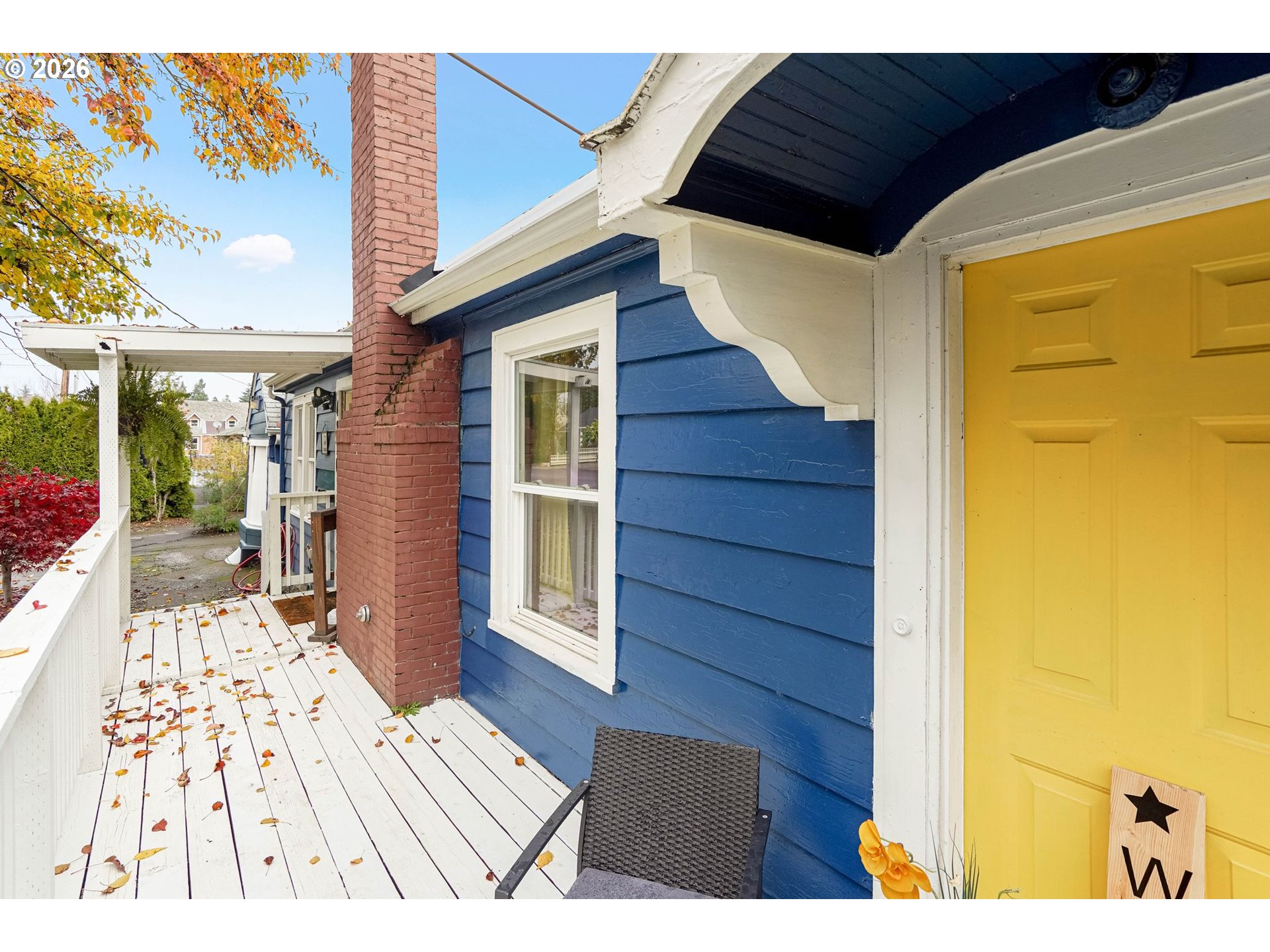 4810 Rickman Road Northeast Keizer, OR 97303 - Photo 5 of 42 a view of entryway with a front door